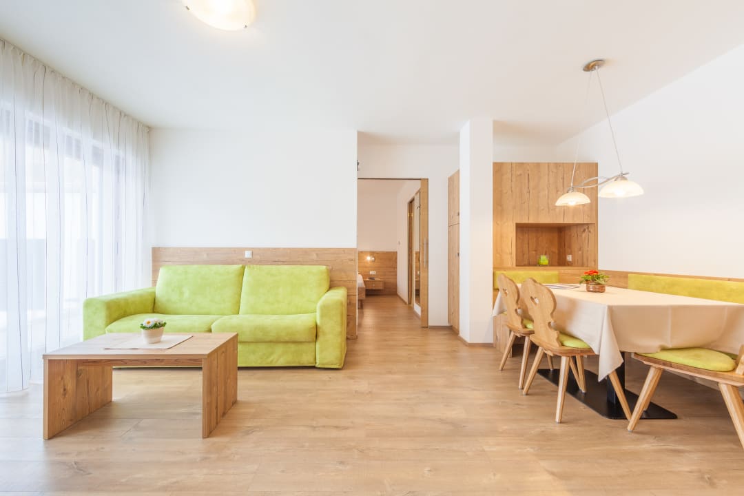 Zimmer Apartments Haus zur Vogelweide