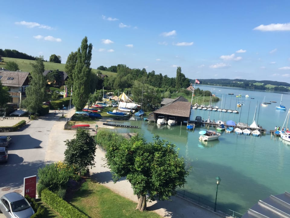 Blick von der Dachterrasse Seeside Hotel Seewirt Mattsee
