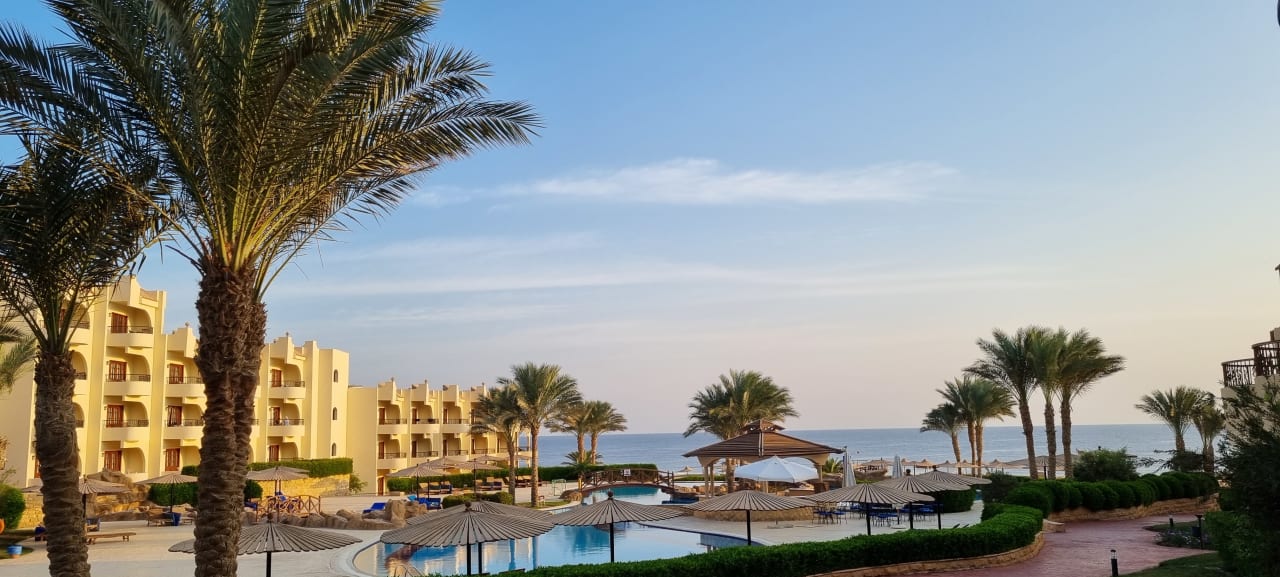 Pool Coral Hills Resorts & SPA