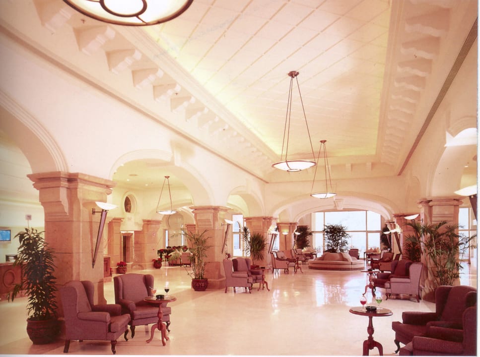 Plaza Lobby Hotel Continental Plaza Beach