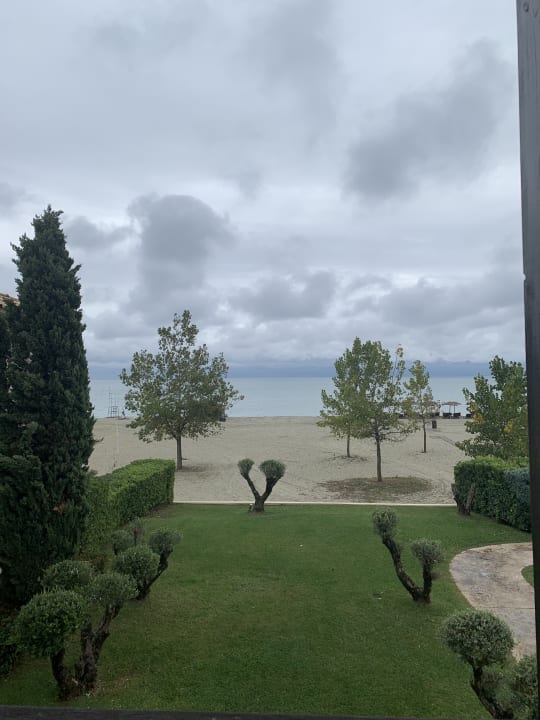 Ausblick Mediterranean Village Hotel & Spa