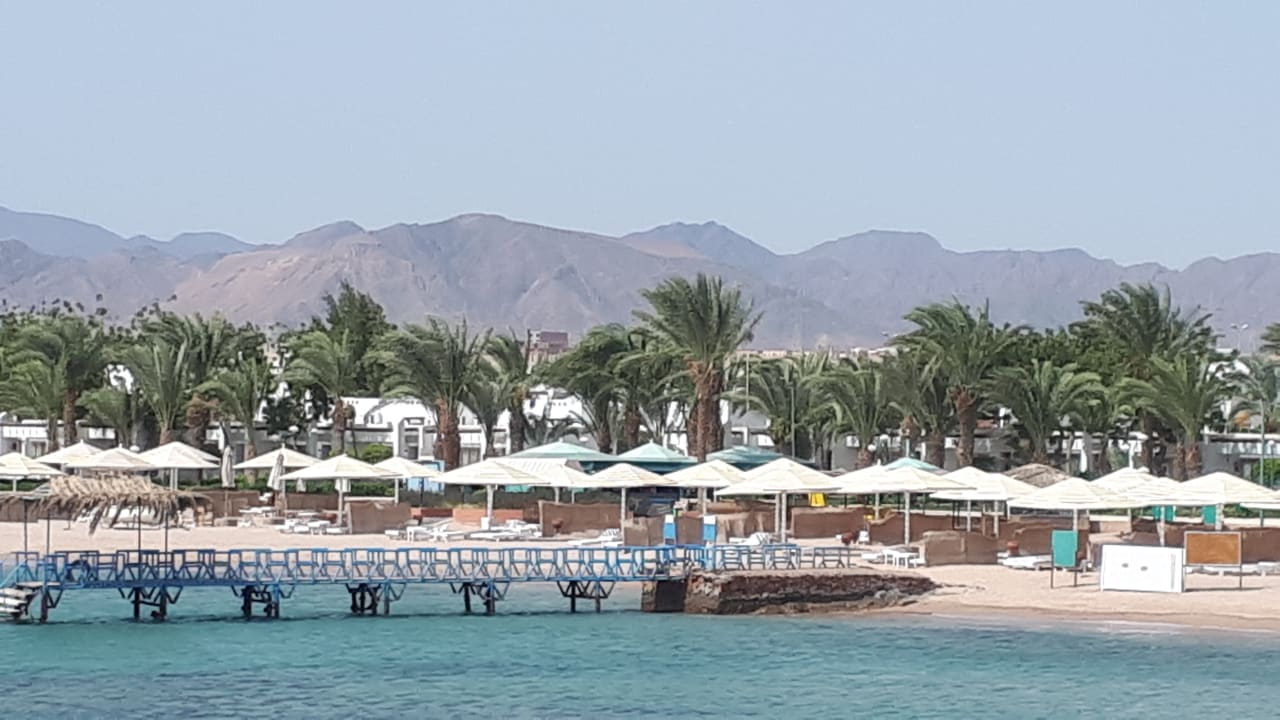 Strand Menaville Safaga