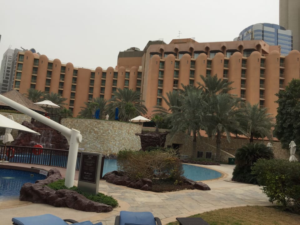 Außenansicht Sheraton Hotel & Resort Abu Dhabi