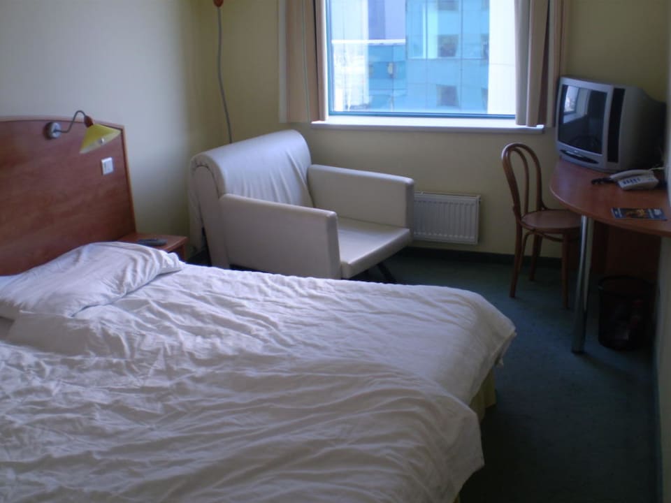 Das kleine ungemütliche Zimmer AMEDIA Express Praha