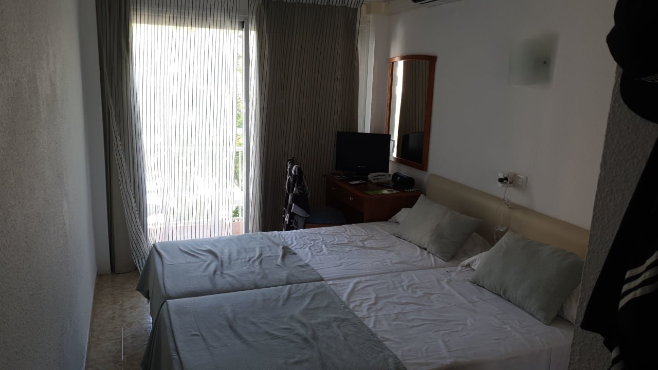 Zimmer Aparthotel Houm Plaza Son Rigo