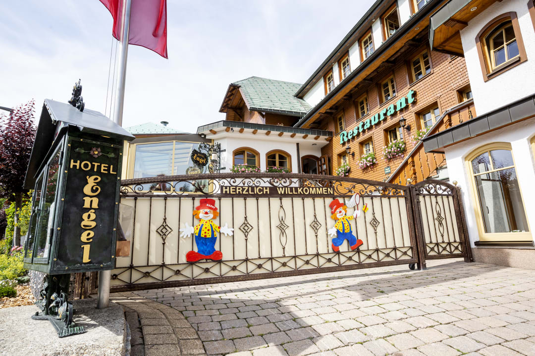Außenansicht Hotel Engel - Familotel Hochschwarzwald