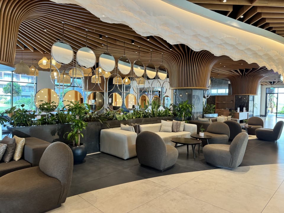 Lobby Jacaranda Luxury Resort