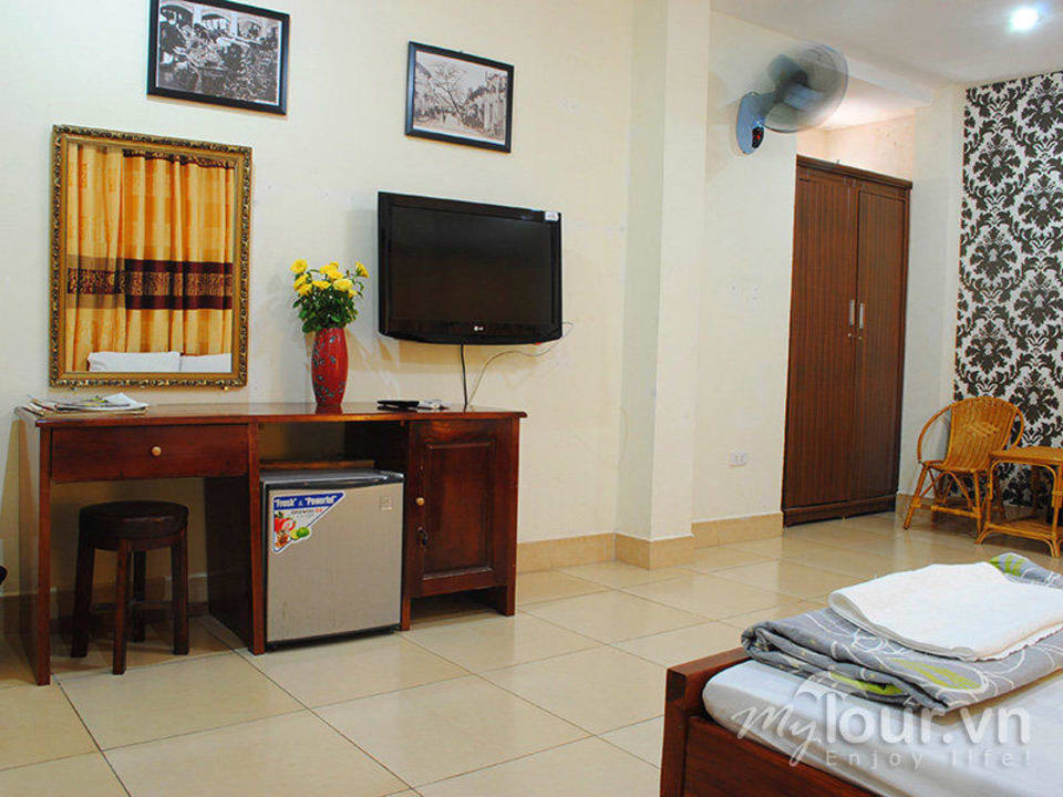 Family Room Hoàng Kiên Hotel