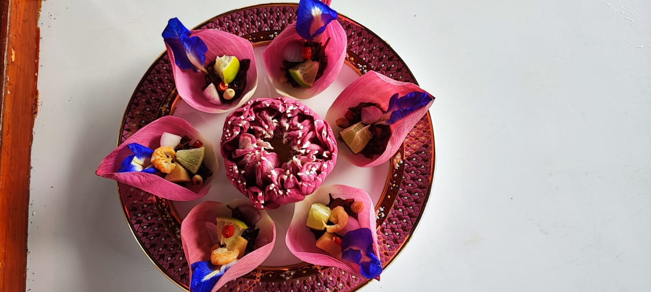 Gastro Baan Lhang Wangh บ้านหลังวัง