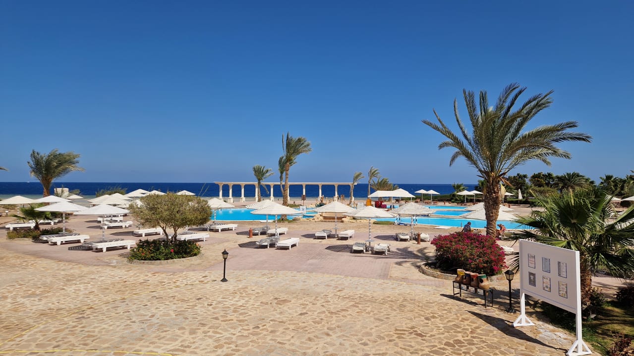 Außenansicht Three Corners Equinox Beach Resort