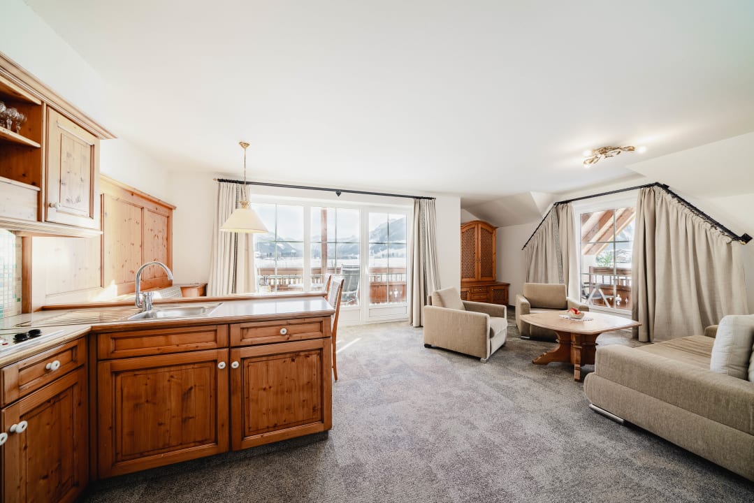 Zimmer MONS. suites wine passion