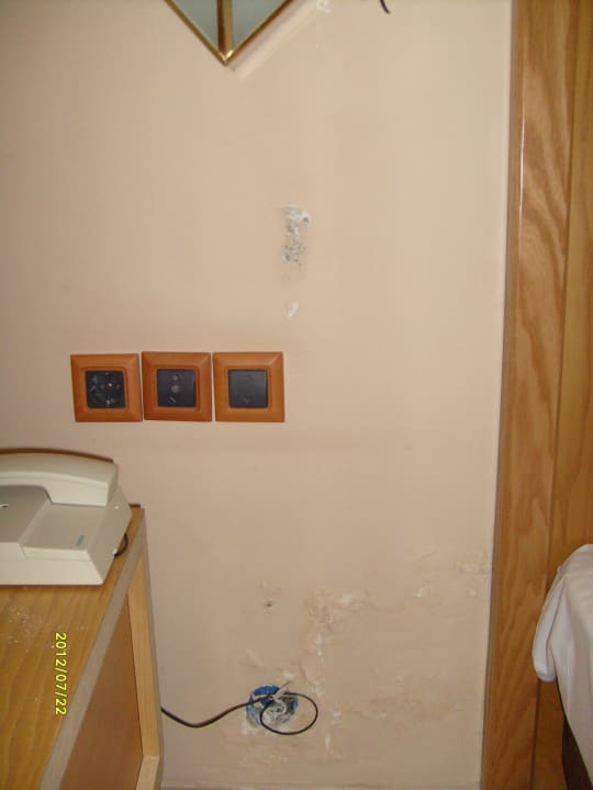 Da musste unser Sohn schlafen Kipriotis Village Resort