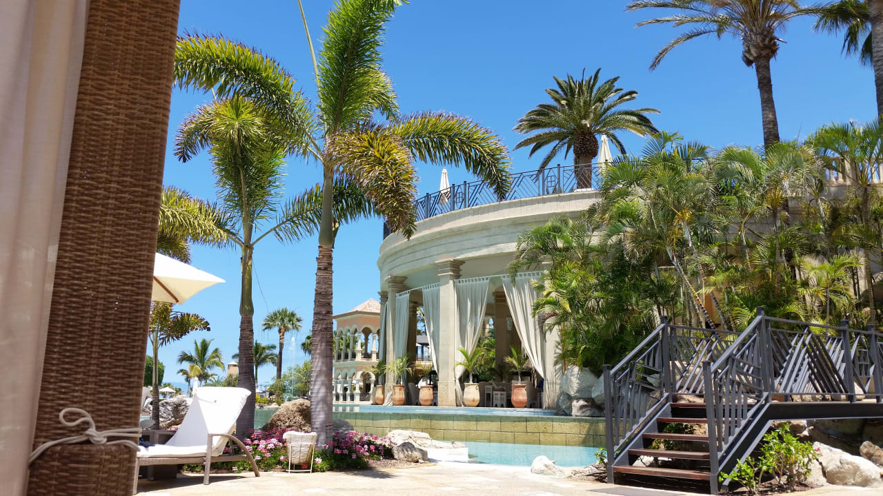 Pool JOIA El Mirador by Iberostar