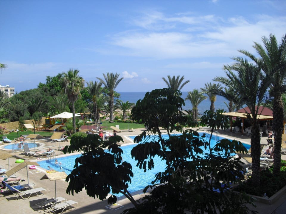Ausblick vom Balkon (DZ,seitlicher Meeresblick) Crystal Springs Beach Hotel