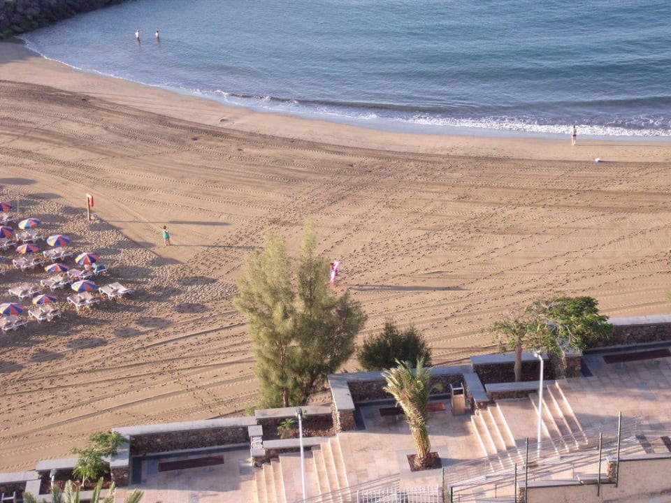 Blick von der 10 Etage auf den Strand Hotel Europalace