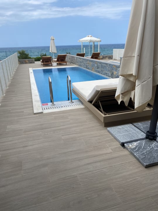 Pool Alexander Beach Hotel & Village Resort