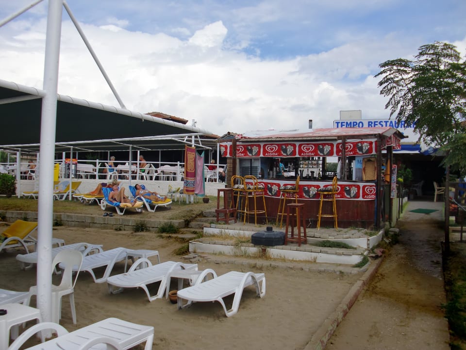 Muss man mögen: dicht an dicht gedrängt am Strand Side Alegria Hotel & Spa - Adults only +16