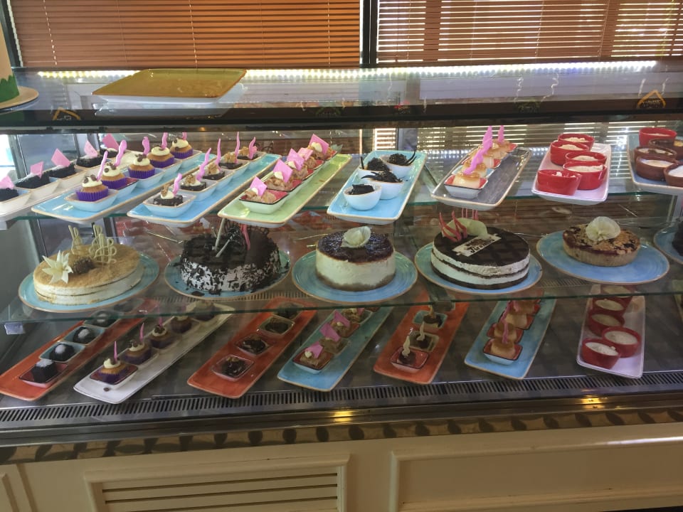 Gastro Limak Lara Deluxe Hotel & Resort