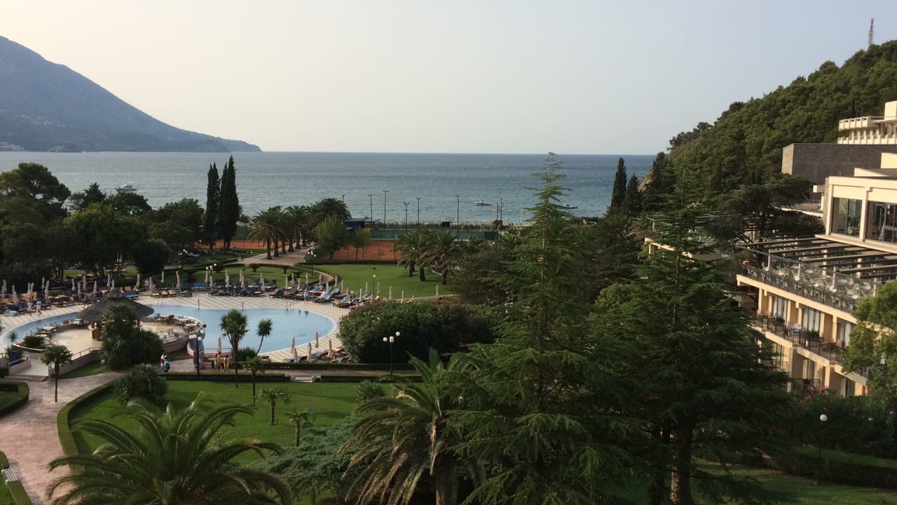 Außenansicht Iberostar Waves Bellevue