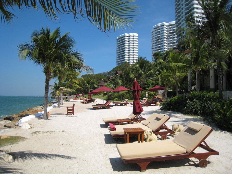 Aufgeschütteter Hotel-Strand InterContinental Pattaya Resort