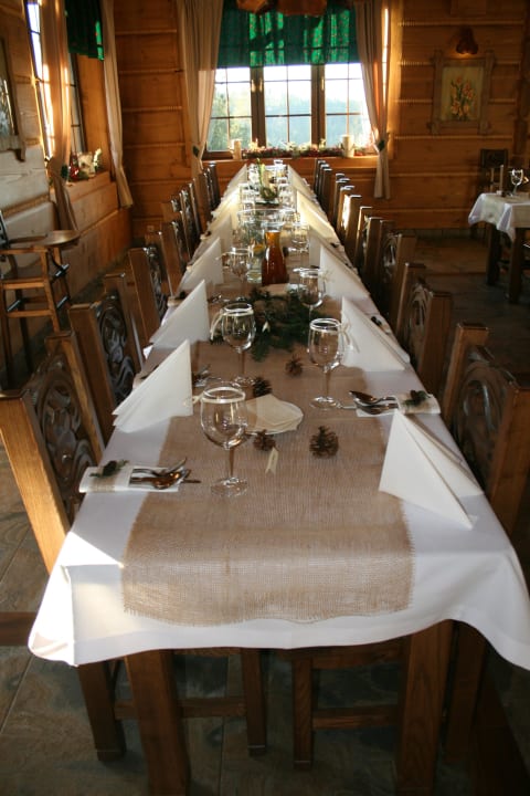 Weinachtstischdeko Pension Orlik