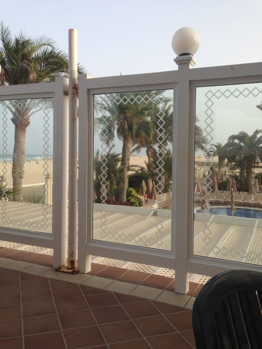 Ausblick Bar Hauptgebäude Hotel Riu Oliva Beach - Hotel