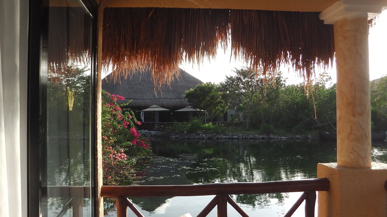 Blick Richtung Rezeption TRS Yucatan Hotel - Adults only