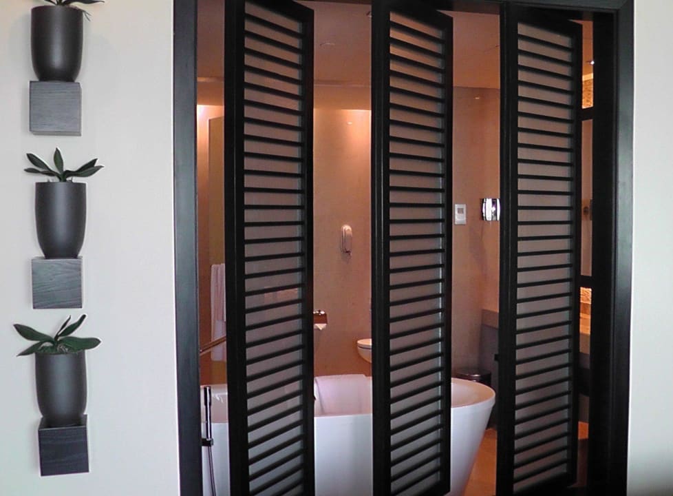 Blick ins Bad Rixos The Palm Hotel & Suites