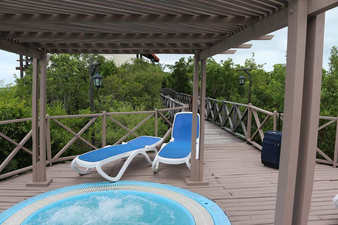 Jacuzzis (für alle nutzbar) etwas versteckt Villa Las Brujas