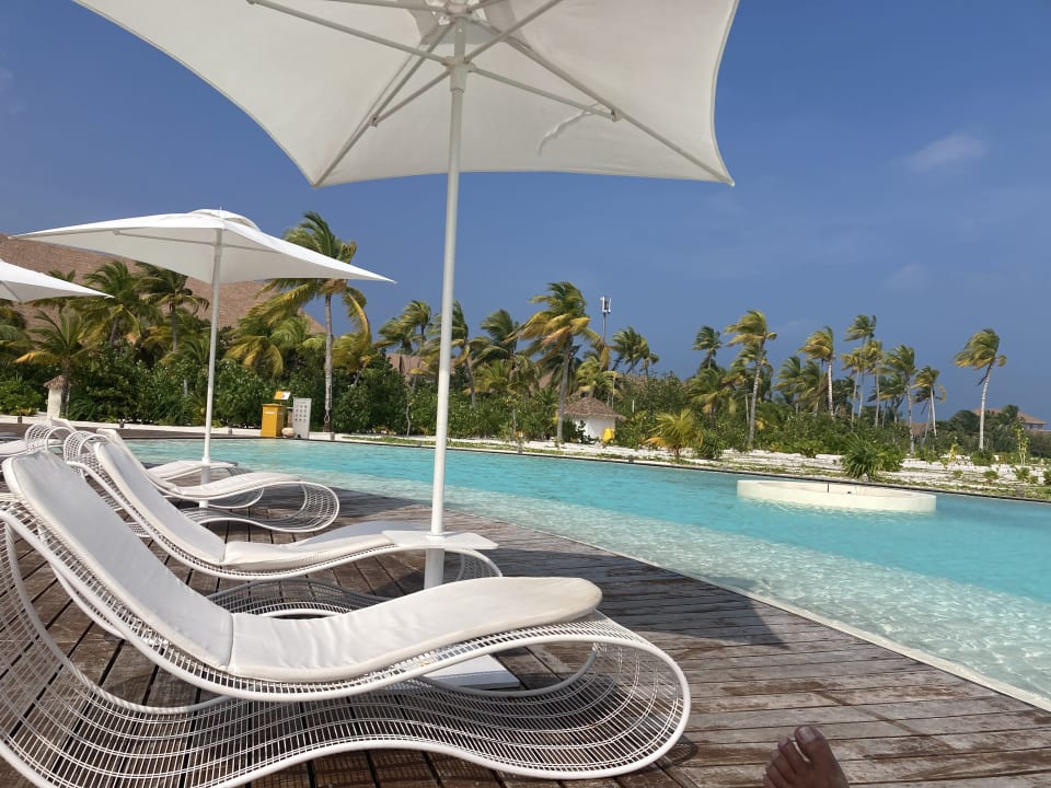 Pool Cinnamon Velifushi Maldives - Free One-Way Speedboat and 02 Kids Under 12 Stay & Dine Free