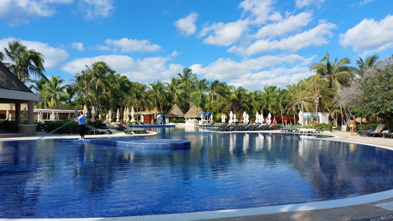 Pool Catalonia Playa Maroma