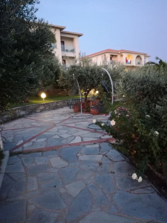 Außenansicht Akrathos Beach Hotel