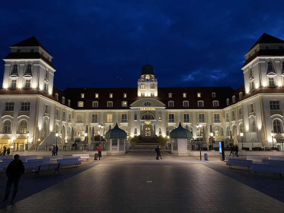 Außenansicht A-ROSA Kurhaus Binz