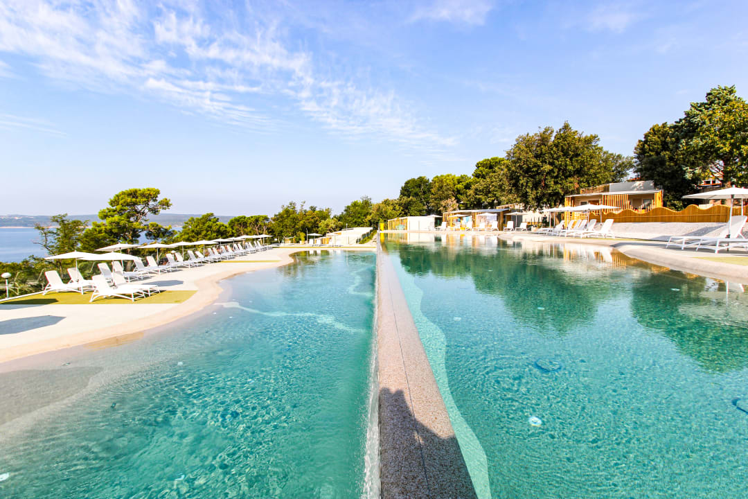 Pool Salumbra Mobile Homes