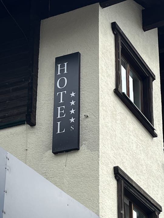Außenansicht Waidringer Hof · 1. Tiroler Glückshotel