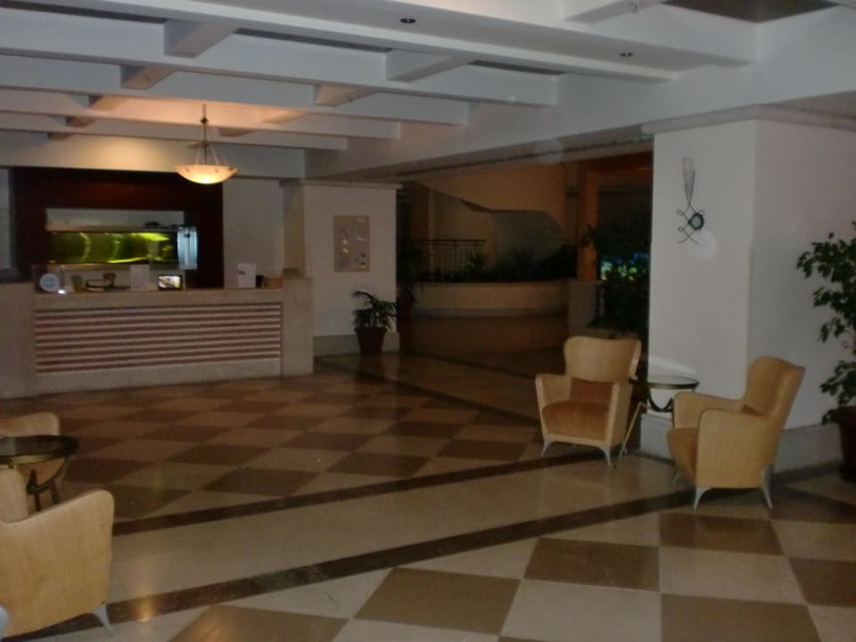 Deutsche Gästebetreuerin İmperial Turkiz Resort Hotel