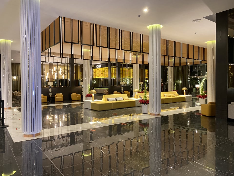 Lobby Hotel Riu Palace Oasis