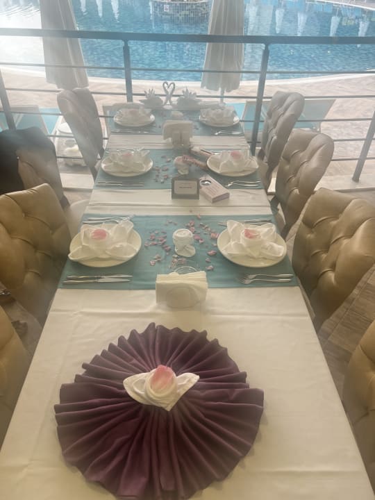 Gastro Dream World Palace Hotel