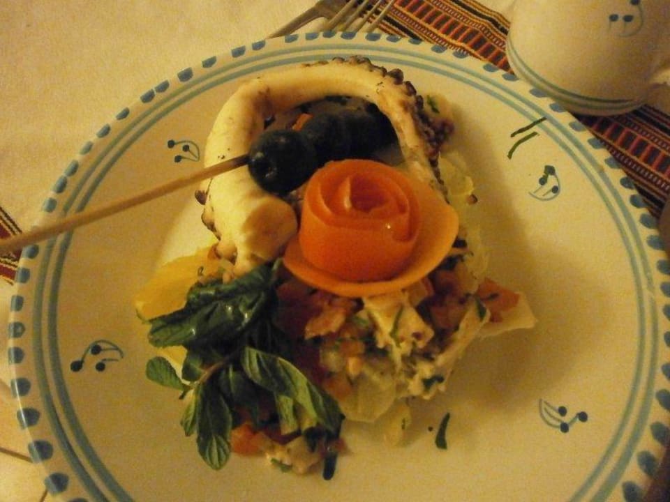 Poulpe sur légumes Hotel El Mouradi Djerba Menzel