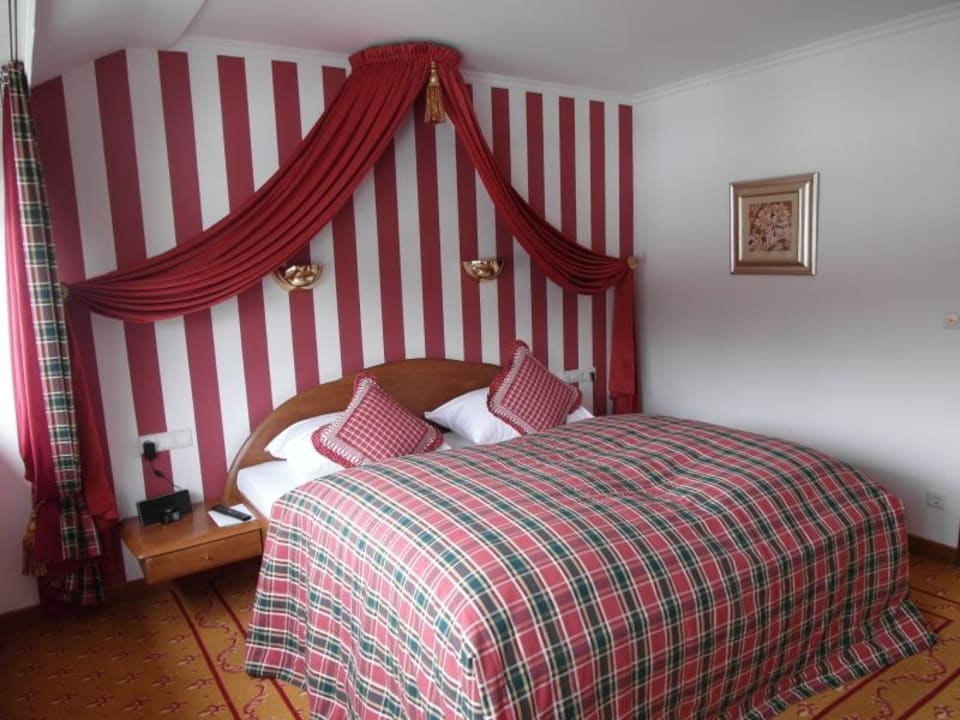 Schlafzimmer Parkhotel Adler