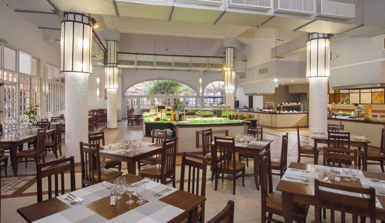 Gastro Starfish Cuatro Palmas