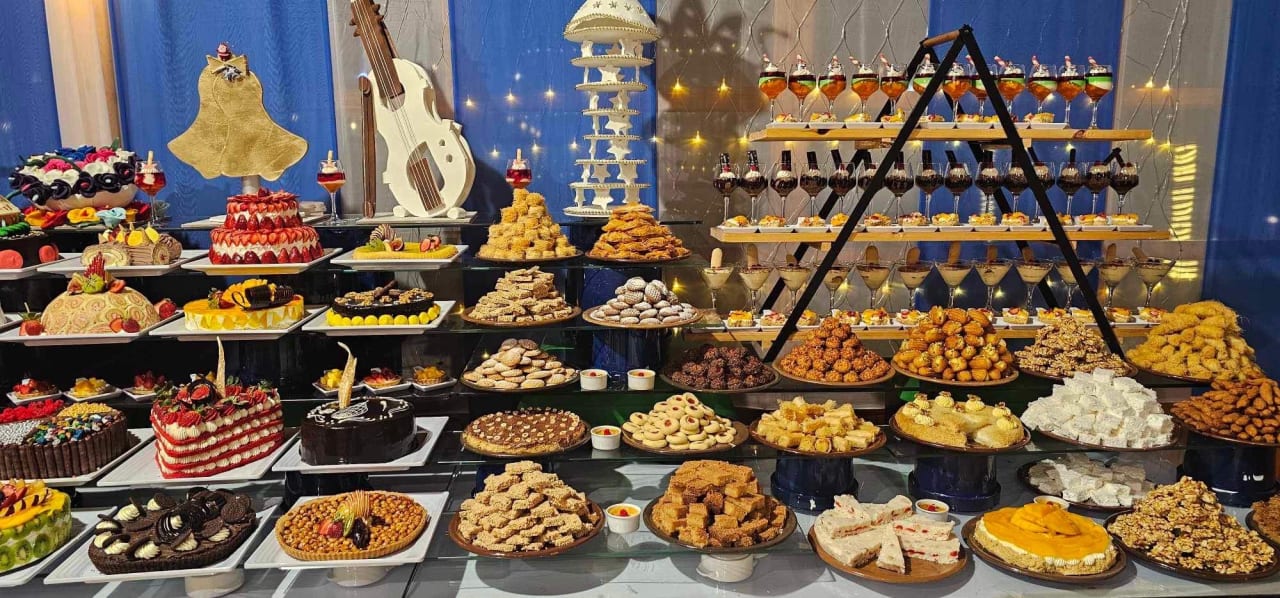 Gastro Three Corners Sea Beach Resort