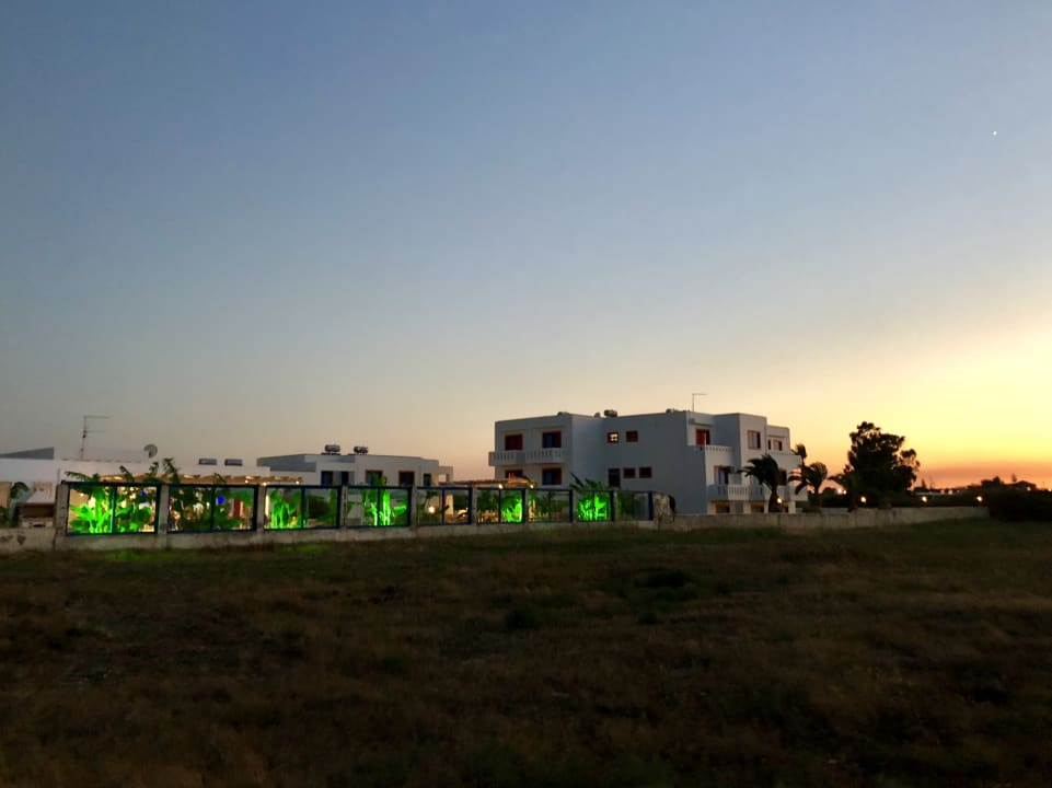 Außenansicht Bouradanis Village Hotel