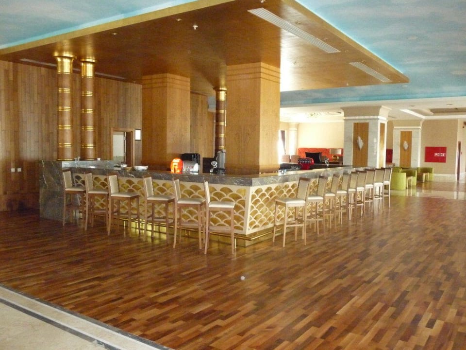 Lobbybar Horus Paradise Luxury Resort & Club