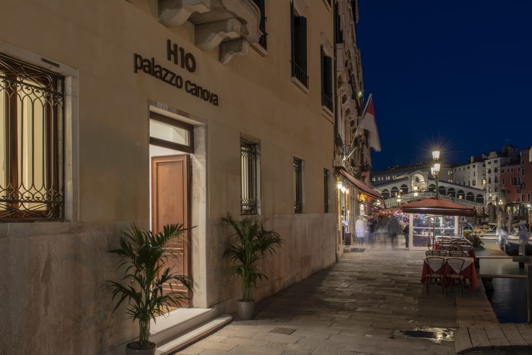 Lobby H10 Palazzo Canova