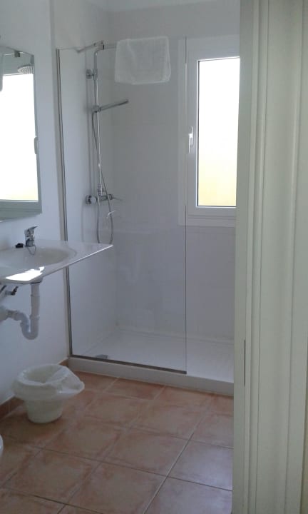 Grosses Bad mit Dusche BLUESEA Cala Millor