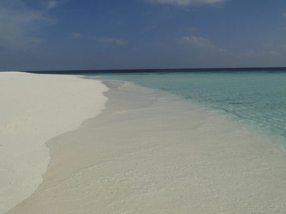 Strand Angaga Island Resort