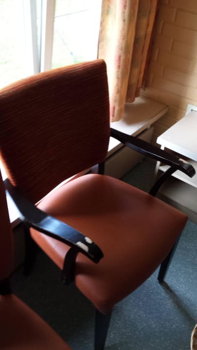 Alt und sehr starke Abnutzungsspuren Chiemgau Resort Siegsdorf