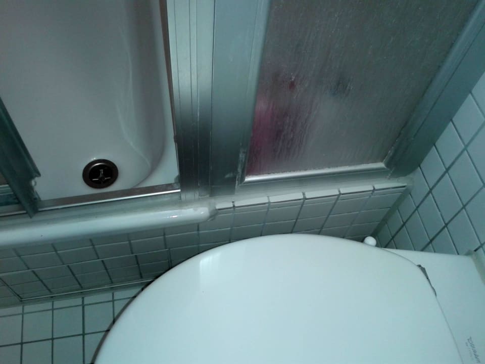 Verkalkte Dusche Schwarzwald Parkhotel