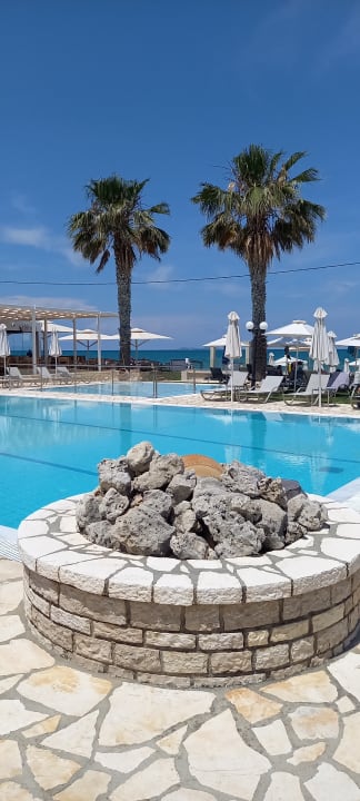 Pool Acharavi Beach Hotel
